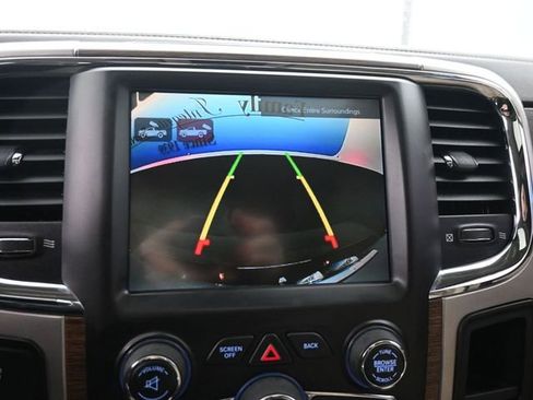 Used 2017 RAM 2500 Laramie w/ Convenience Group image 17