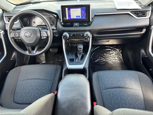 Used 2023 Toyota RAV4 XLE AWD/4WD image 14