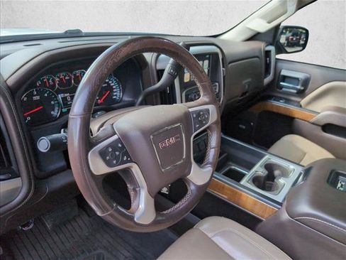 Used 2018 GMC Sierra 1500 SLT AWD/4WD image 10