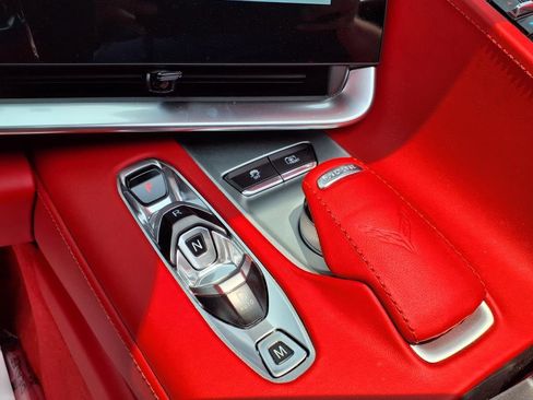 Used 2025 Chevrolet Corvette Stingray Premium Conv w/ Z51 Performance Package image 21