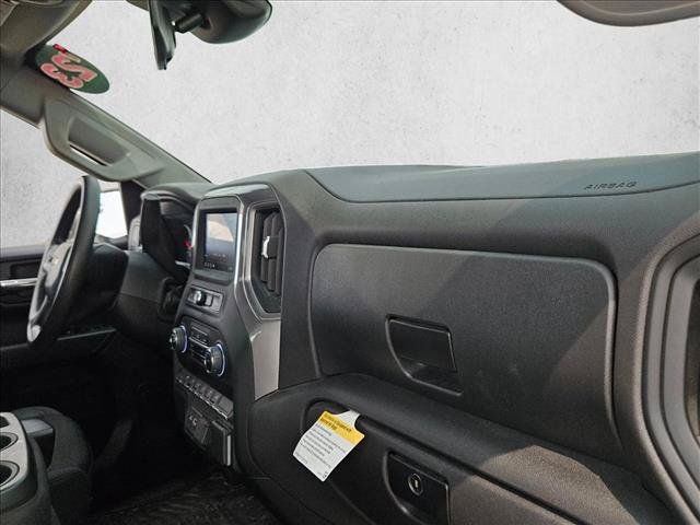 Used 2023 Chevrolet Silverado 1500 Custom RWD image 17