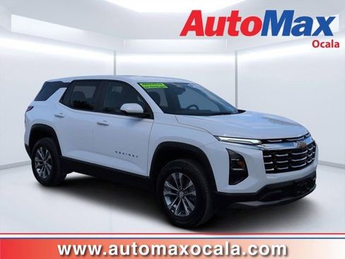 Used 2025 Chevrolet Equinox LT w/ Safety and Technology Package FWD image 1