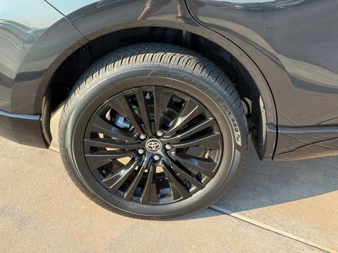 Certified 2024 Toyota Venza Nightshade image 6