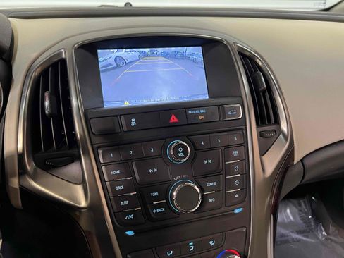 Used 2015 Buick Verano FWD image 8