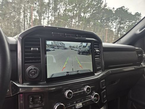 Used 2022 Ford F150 XLT w/ Equipment Group 302A High image 16