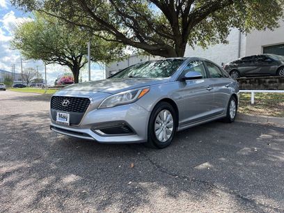 Used 2016 Hyundai Sonata SE