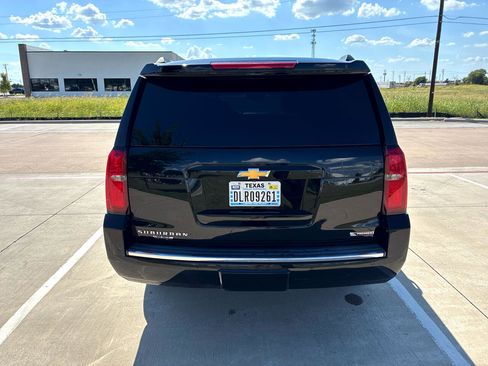 Used 2017 Chevrolet Suburban Premier image 6