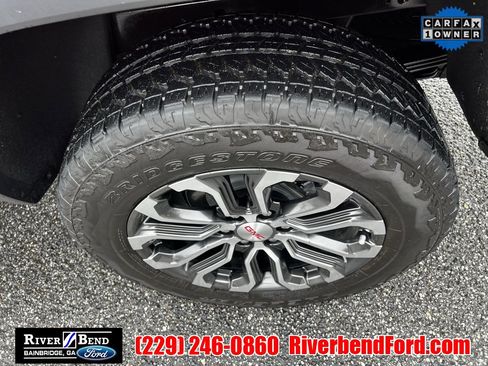 Used 2024 GMC Canyon Denali image 41