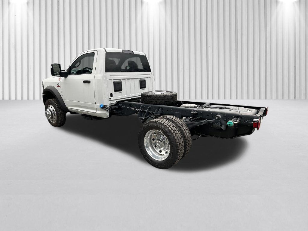 New 2026 RAM 5500 Tradesman w/ Chrome Appearance Group AWD/4WD image 7