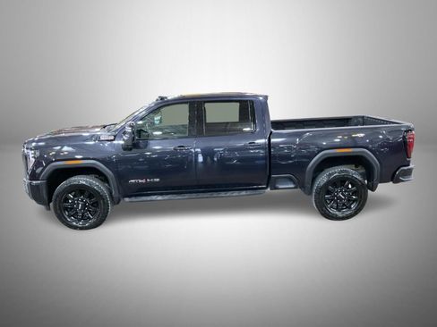 Used 2024 GMC Sierra 2500 AT4 w/ Technology Package image 8