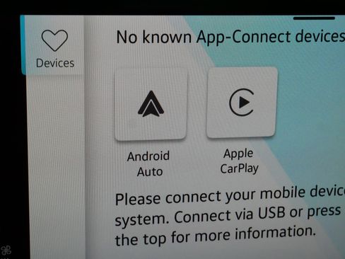 Certified 2025 Volkswagen Atlas SEL Premium R-Line image 30