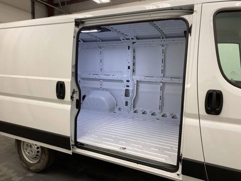 New 2026 RAM ProMaster 1500 w/ Convenience Group image 23