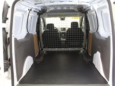 Used 2023 Ford Transit Connect XLT image 27