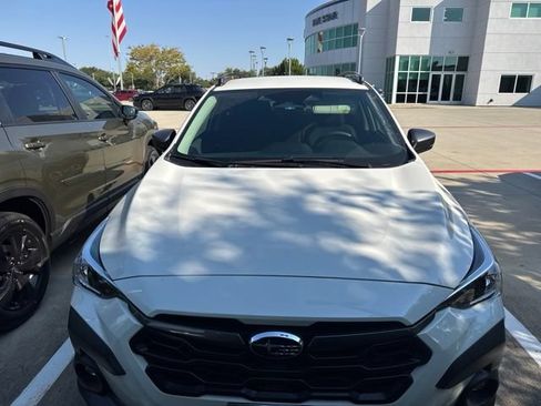 Certified 2026 Subaru Crosstrek 2.5i Premium AWD/4WD image 5