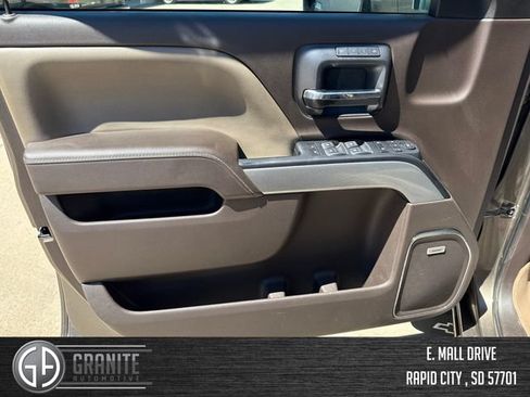 Used 2015 Chevrolet Silverado 2500 LTZ w/ LTZ Plus Package AWD/4WD image 10