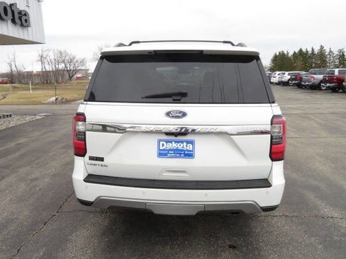 Used 2021 Ford Expedition Max Limited image 8
