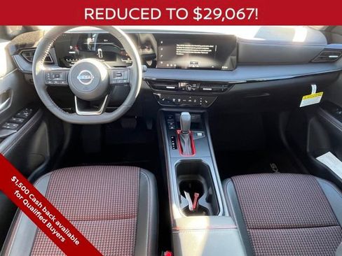 New 2026 Nissan Kicks SR w/ Cold Weather Package AWD/4WD image 10