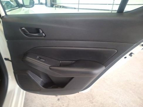 Used 2023 Nissan Altima 2.5 S FWD image 19