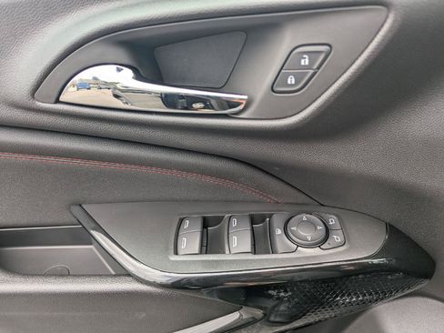 New 2026 Chevrolet Trax RS w/ Driver Confidence Package FWD image 43