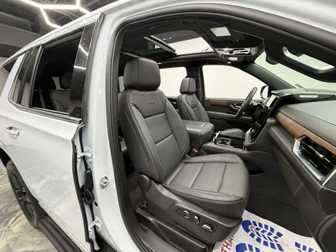 Used 2026 GMC Yukon Denali w/ Sun & Power Step Package image 26
