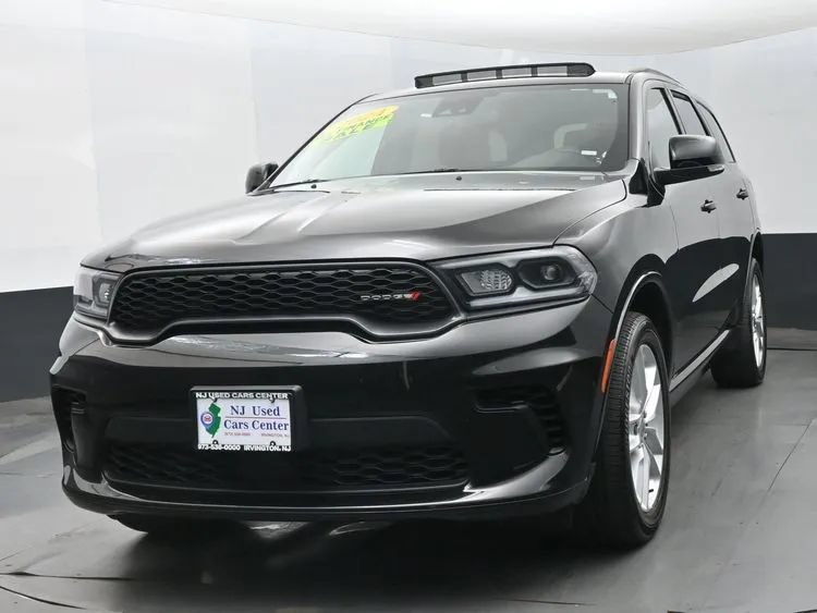 Used 2024 Dodge Durango GT AWD/4WD image 1