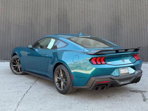 Used 2026 Ford Mustang Dark Horse image 5