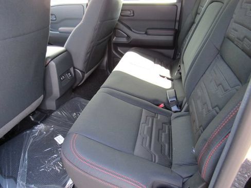 New 2026 Nissan Frontier Pro-X w/ Pro-X Convenience Package RWD image 16