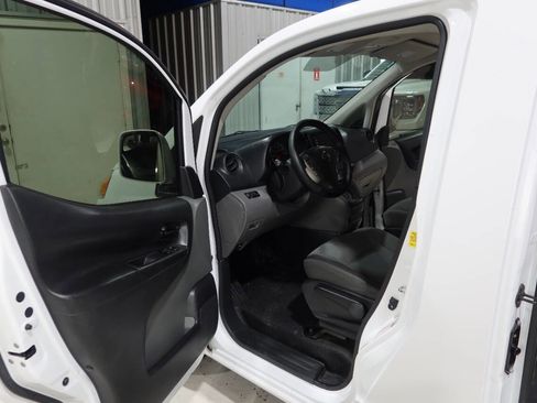 Used 2021 Nissan NV200 SV FWD image 17