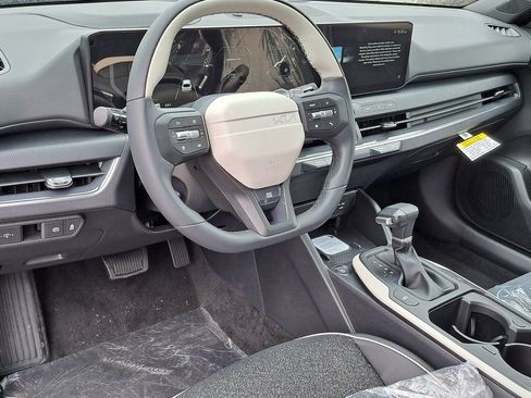 New 2025 Kia K4 GT-Line image 7