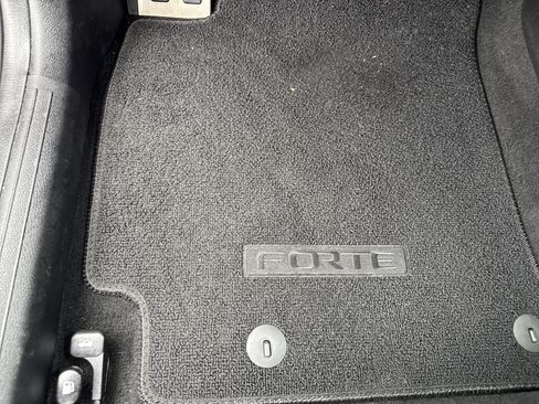 Used 2023 Kia Forte GT w/ GT2 Package FWD image 16