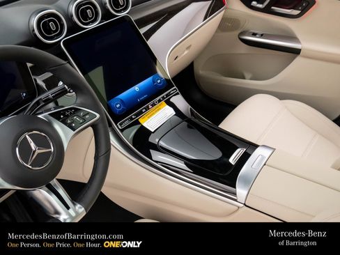 Used 2026 Mercedes-Benz GLC 300 4MATIC image 13