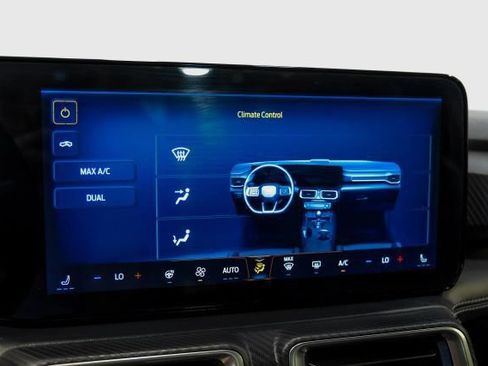Used 2024 Ford Mustang GT Premium RWD image 40