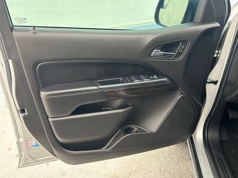 Used 2015 GMC Canyon SLE w/ SLE Convenience Package image 23