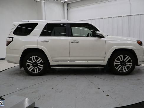 Used 2021 Toyota 4Runner Limited image 2