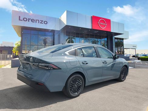 New 2026 Nissan Sentra SV image 4