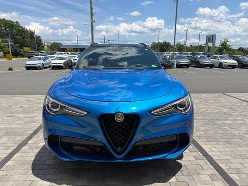 Used 2023 Alfa Romeo Stelvio Quadrifoglio AWD/4WD image 5