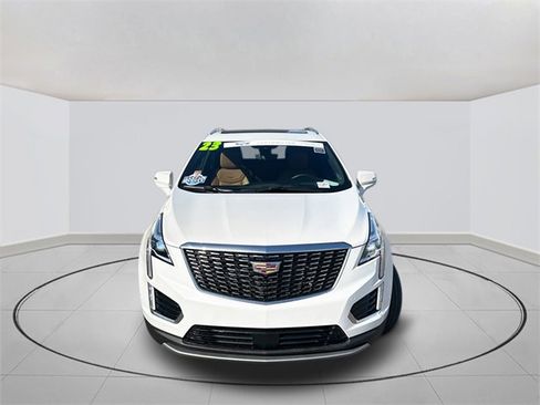 Certified 2023 Cadillac XT5 Premium Luxury w/ Technology Package image 2