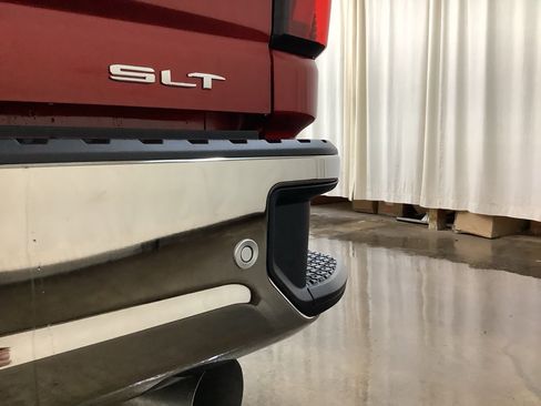 New 2026 GMC Sierra 2500 SLT w/ SLT Premium Package AWD/4WD image 12