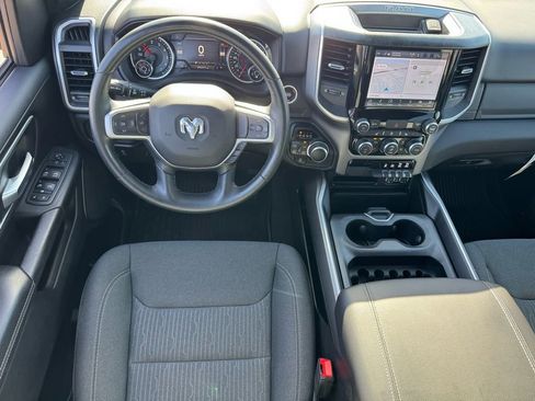 Used 2022 RAM 1500 Big Horn AWD/4WD image 17