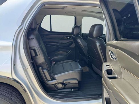 Used 2021 Chevrolet Traverse Premier w/ Redline Edition FWD image 48