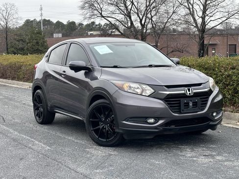 Used 2016 Honda HR-V EX image 2