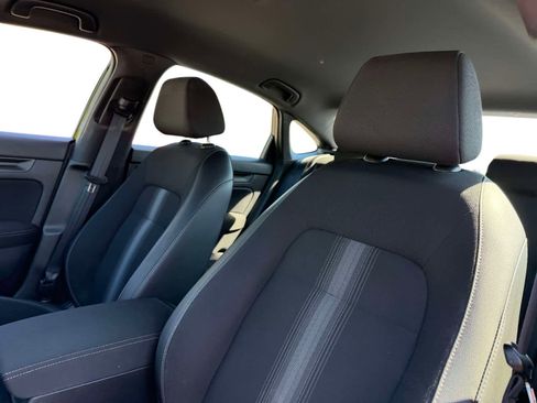 Used 2024 Honda Civic Sport image 11