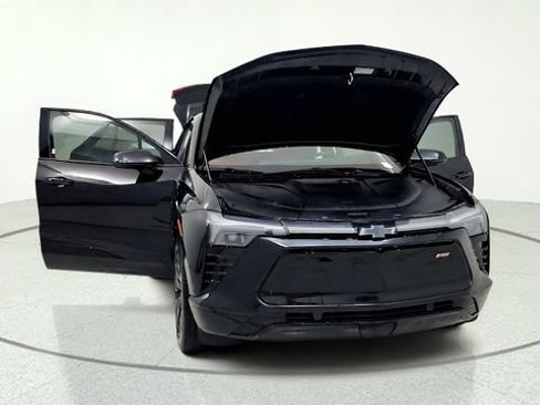 Used 2024 Chevrolet Blazer EV RS RWD image 12