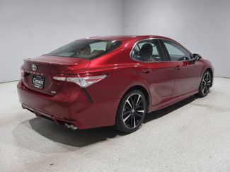 Used 2018 Toyota Camry XSE FWD video 2