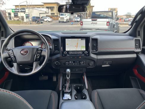 Used 2024 Nissan Frontier PRO-4X w/ Off-Road Protection Package image 25