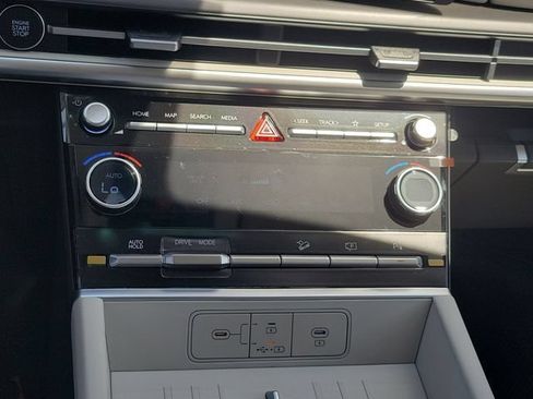 New 2027 Hyundai Santa Fe SE FWD image 14