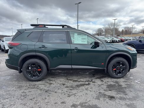 New 2026 Nissan Rogue SV AWD/4WD image 4