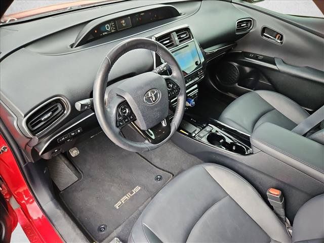 Used 2019 Toyota Prius XLE FWD image 12