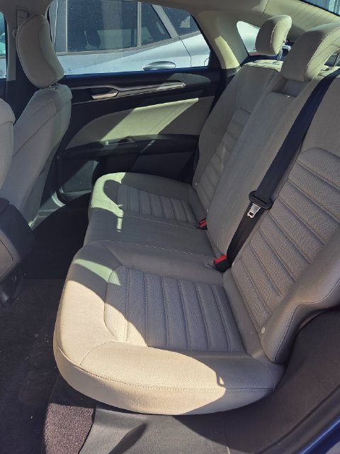 Used 2018 Ford Fusion S FWD image 10