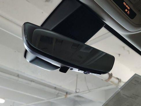 Used 2021 Cadillac XT6 Premium Luxury image 31